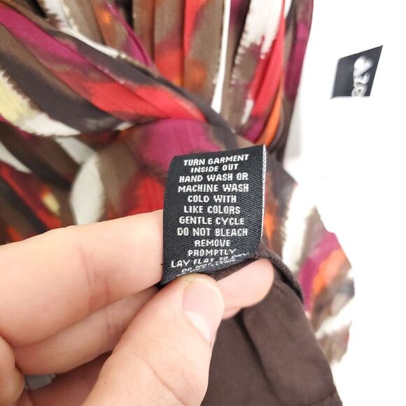 Zac Rachel Top Womens 1X Blouse Flutter Sleeves Colorful Pleated Front New - Picture 9 of 11